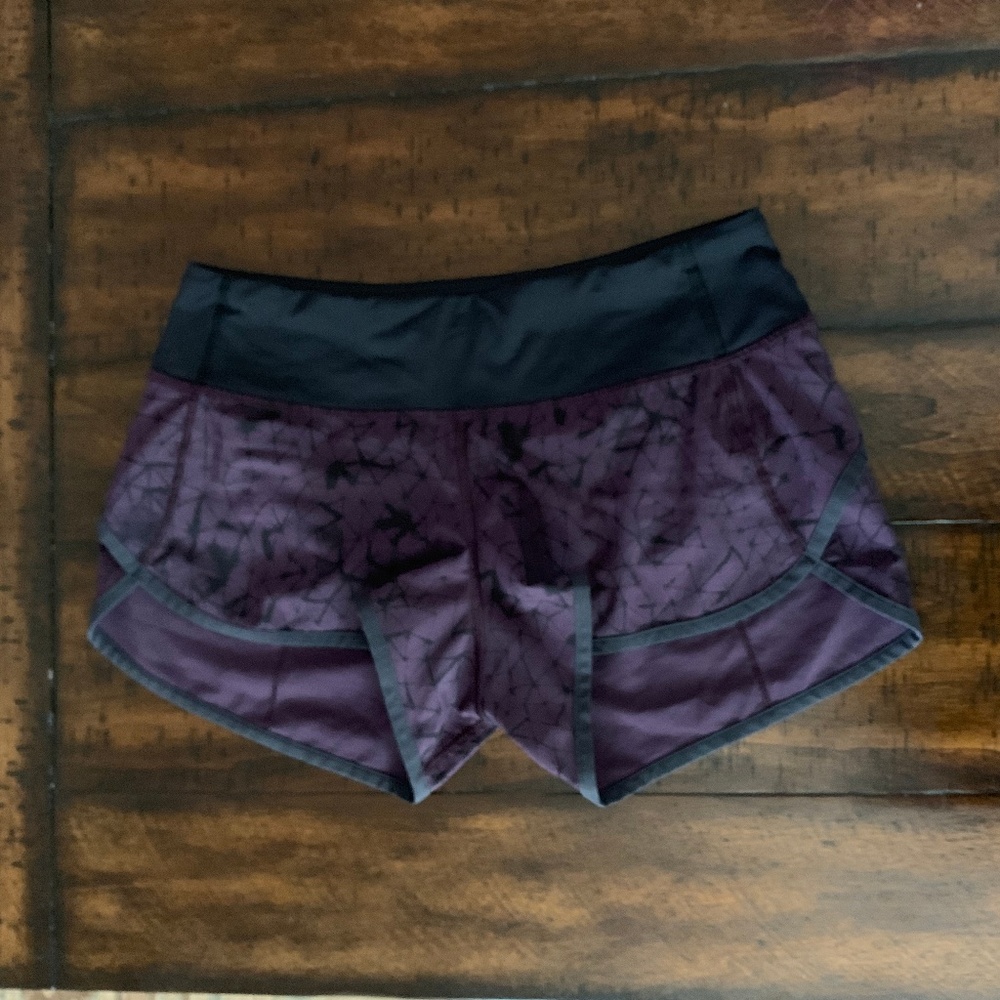 lululemon athletica Speed Short / Size 4
